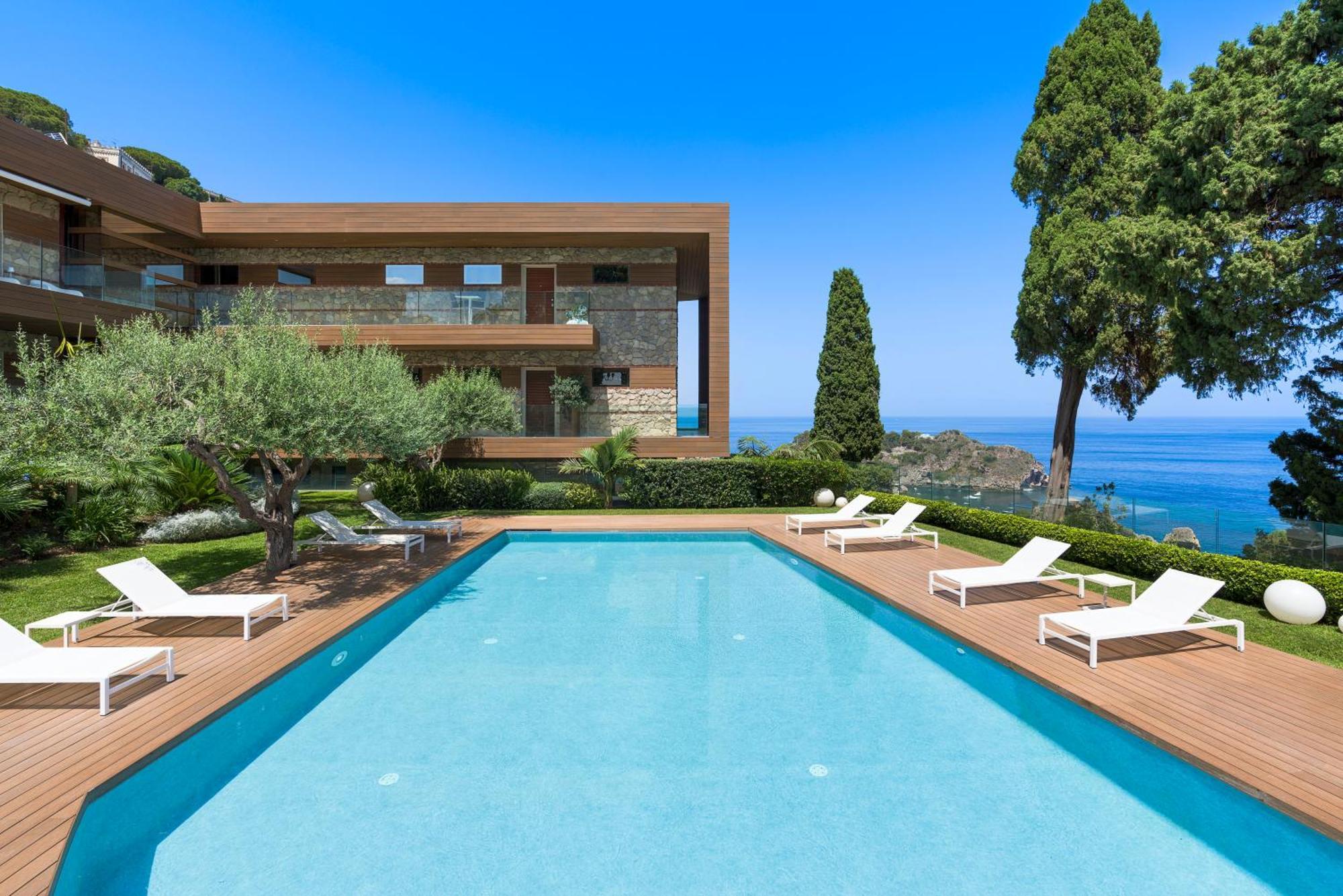 Puravista Luxury Home تاورمينا المظهر الخارجي الصورة