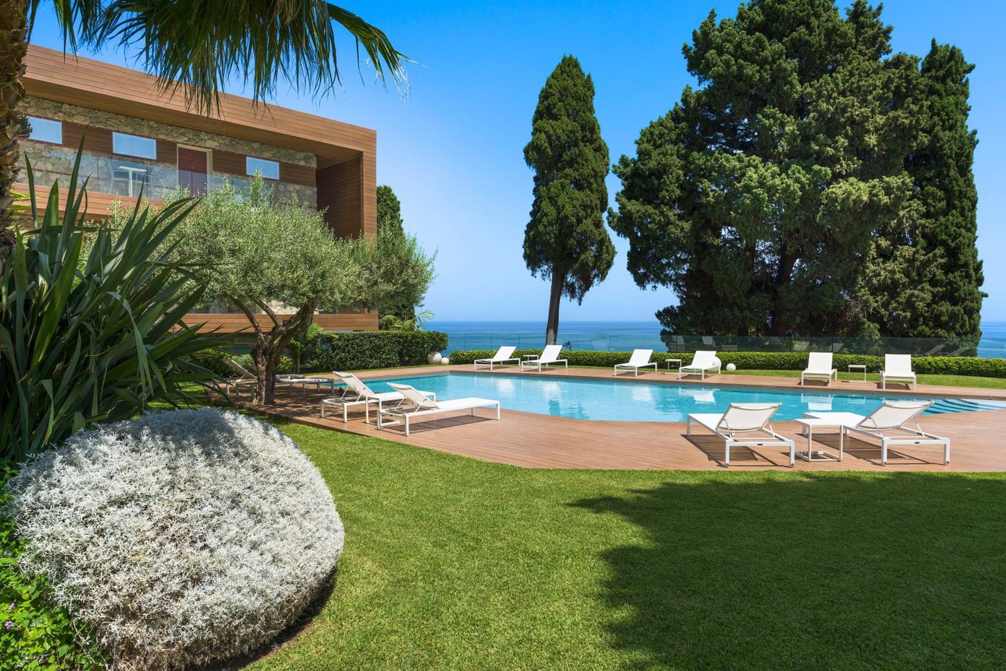 Puravista Luxury Home تاورمينا المظهر الخارجي الصورة